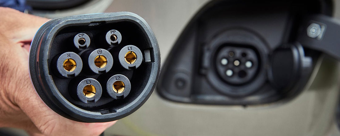 Tout ce que vous devez savoir sur la recharge de votre voiture électrique : Le guide ultime de Blulinc - Blulinc