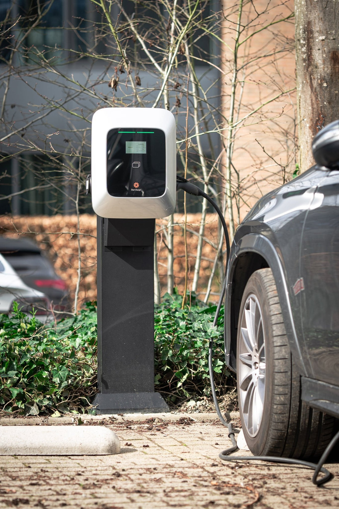 Découvrez le pouvoir de l'innovation : Charger avec Starcharge - Blulinc